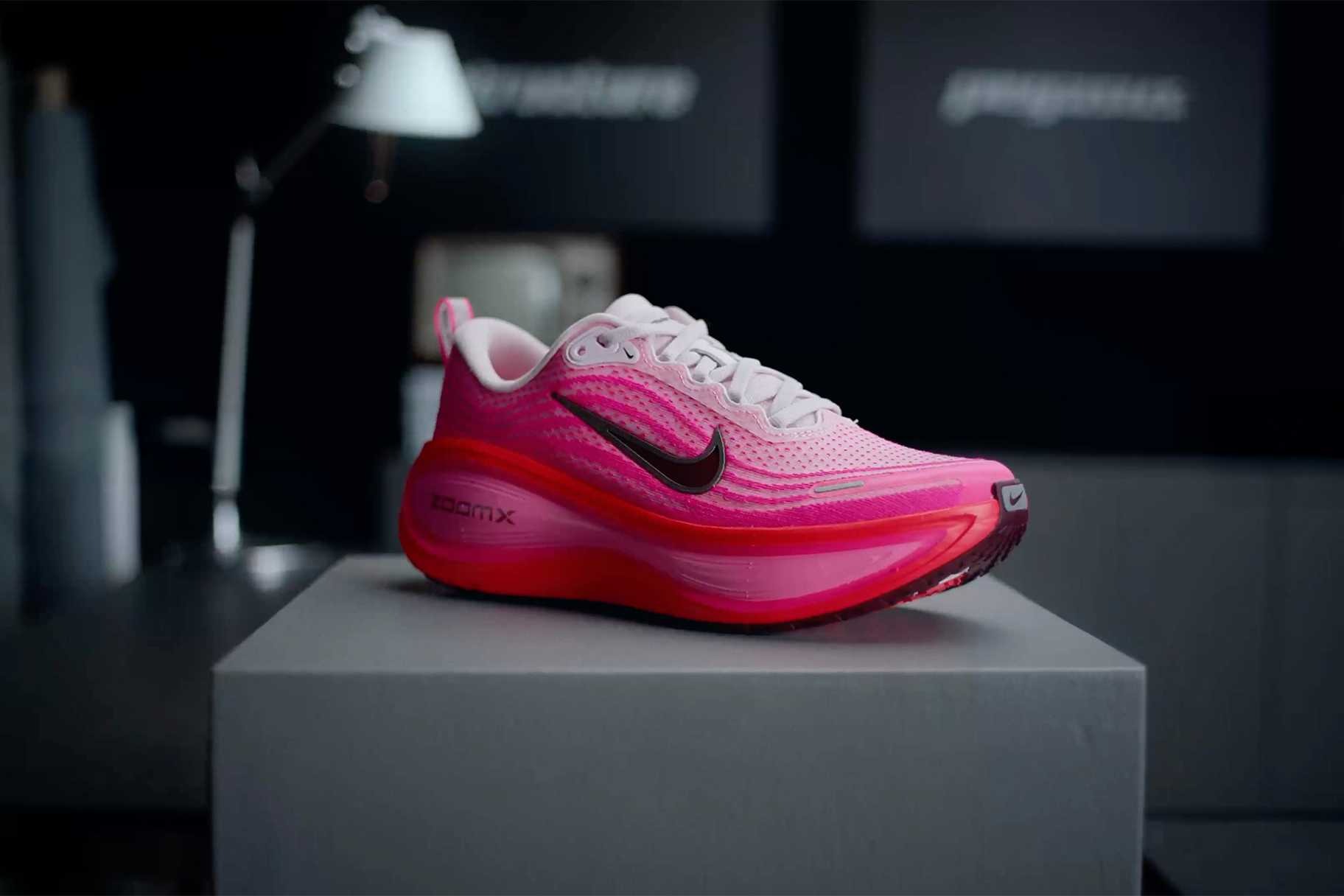 nike vomero plus